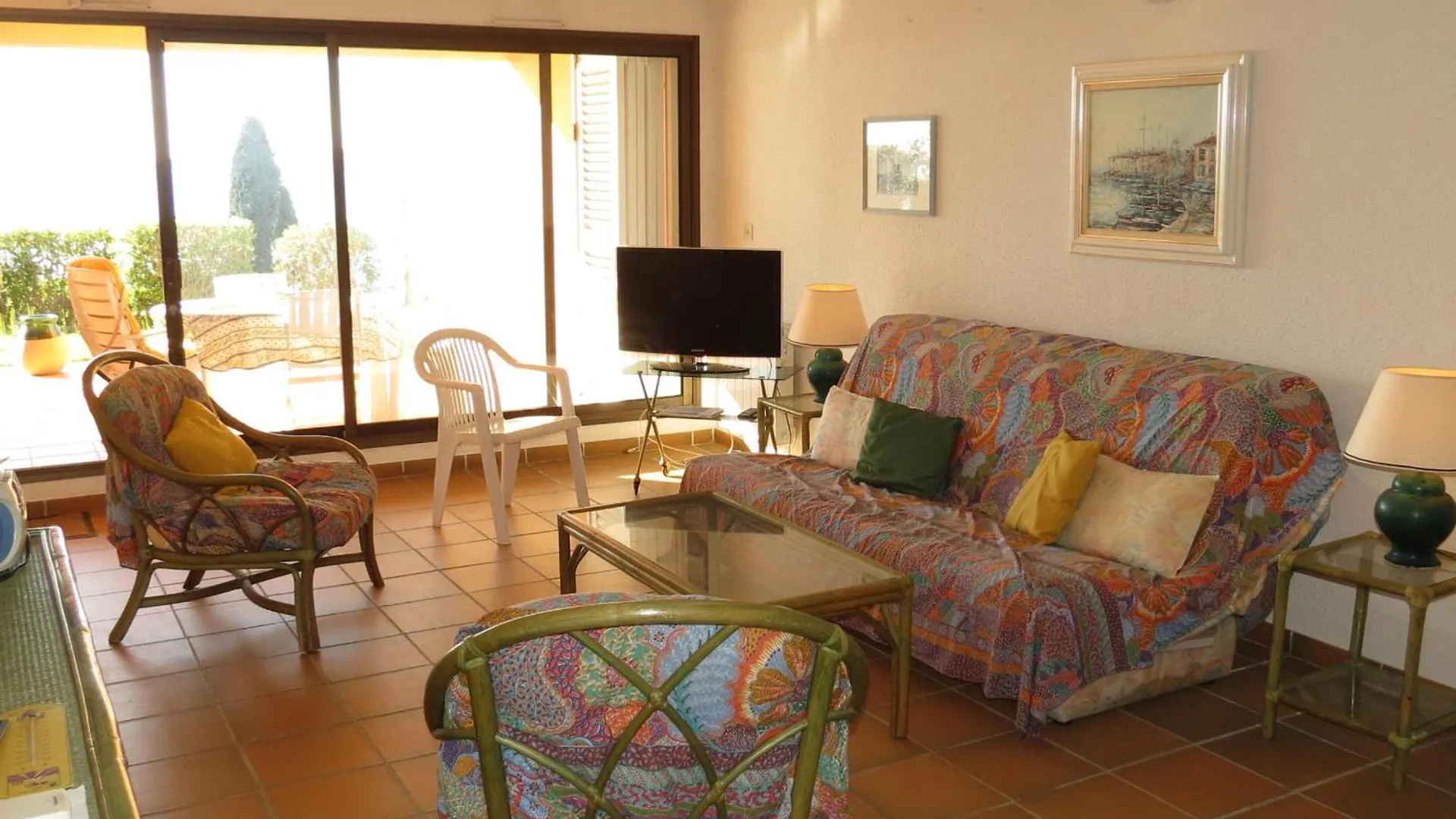 Appartement 4P Avec Piscine, Garage Et Climatisation A Sainte-Maxime - Fr-1-780-68 0*,  Francia